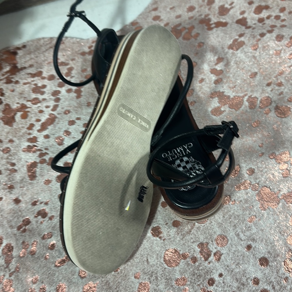 Vince camuto sandals - Picture 5 of 5
